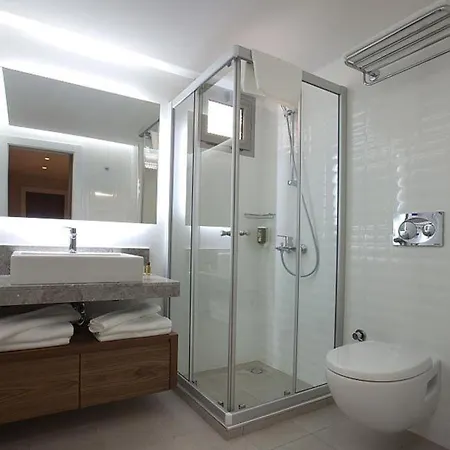 Kalinda Ilica Çeşme