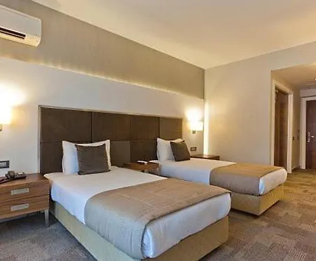 Kalinda Ilıca Hotel Çeşme